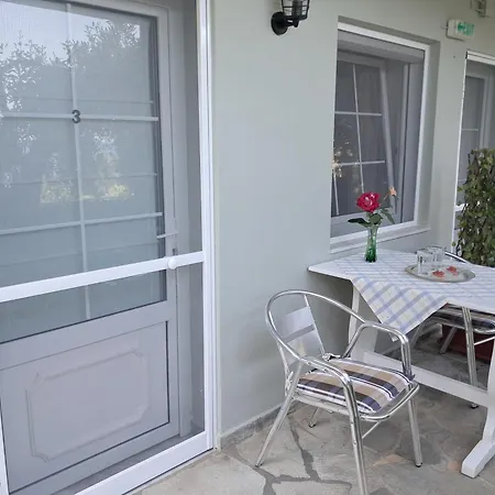 Niki Διαμέρισμα Κοίνυρα