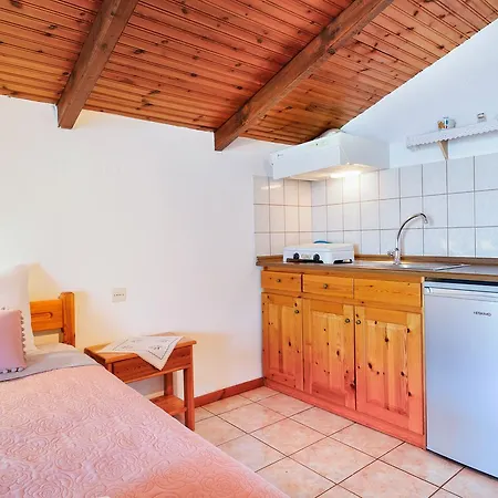 Niki * Κοίνυρα