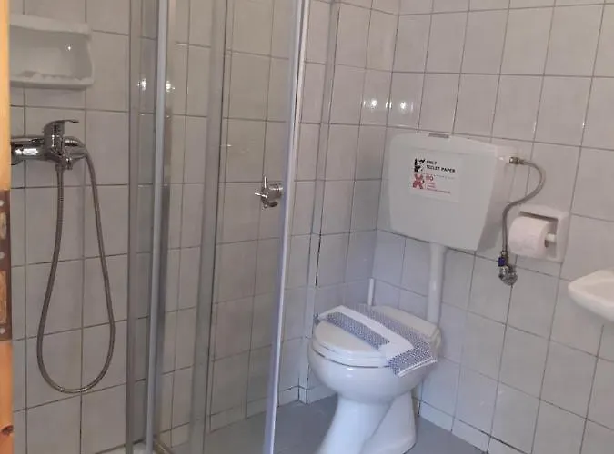 Niki Apartment